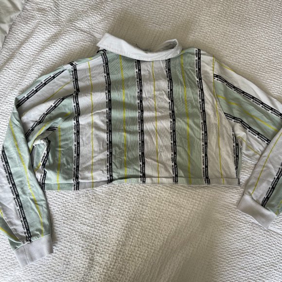 Cropped Collared Adidas Top - Picture 4 of 6
